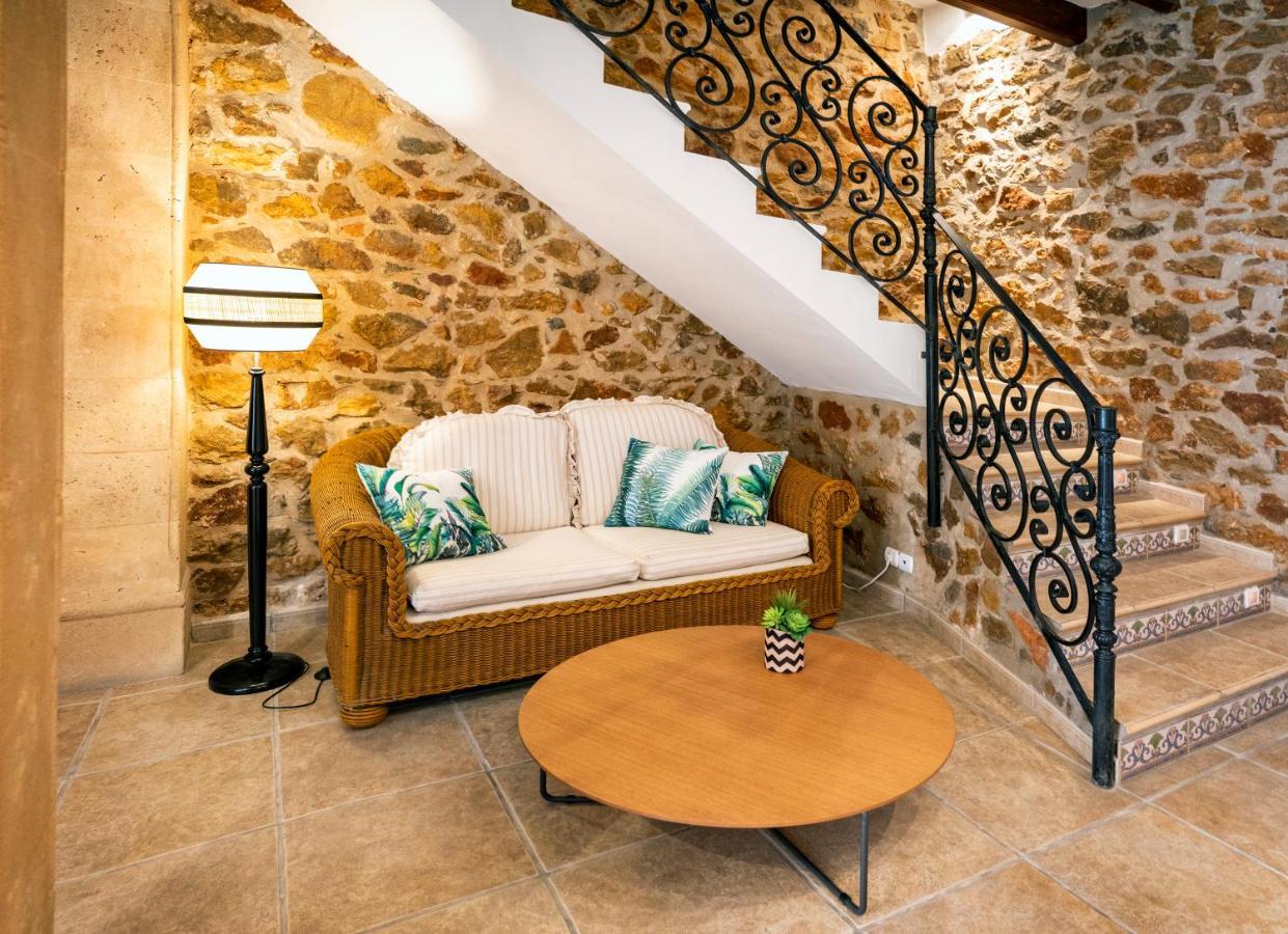 Hostal Tres Molins Jesus Pobre Extérieur photo