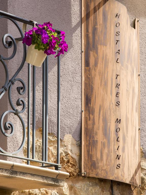 Hostal Tres Molins Jesus Pobre Extérieur photo